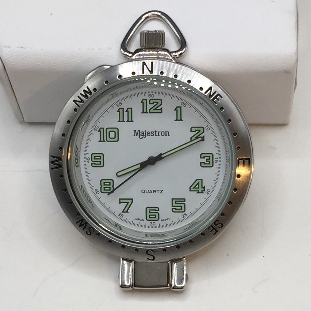 Vintage Majestron pocket watch, needs battery